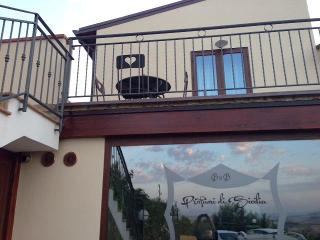 B&B Profumi Di Sicilia 산 카탈도 외부 사진