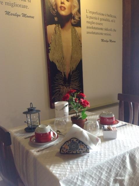 B&B Profumi Di Sicilia 산 카탈도 외부 사진