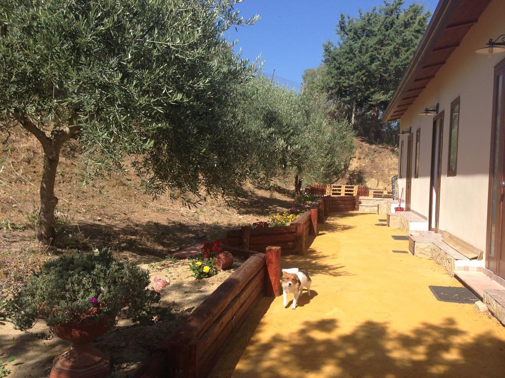 B&B Profumi Di Sicilia 산 카탈도 외부 사진